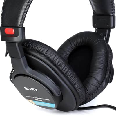 Sony MDR-7506 Closed-Back Professional Headphones image 1
