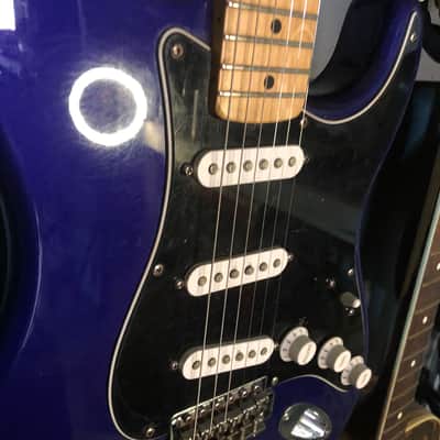 Fender Stratocaster 2000 - SSS MIM image 11