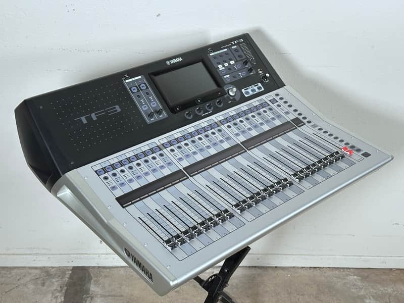 Yamaha TF3 Digital Mixing Console