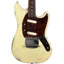 Fender Japan 69 Reissue Mustang 1999-2002 - Heavy Relic Vintage White