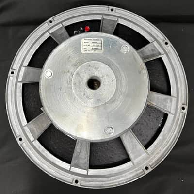 Cerwin-Vega 188EB 18" Speaker 300 Watts 8 Ohms Woofer image 2