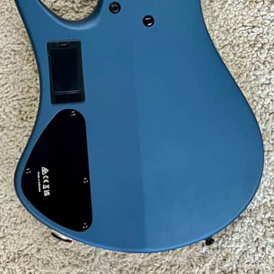 Ibanez EHB Ergonomic Headless Bass Guitar - Arctic Ocean Matte Model EHB1000AOM image 4