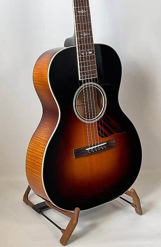Huss & Dalton Crossroads L-13 Deluxe Nick Lucas Special Model Sunburst NEW (Authorized Dealer) image 1