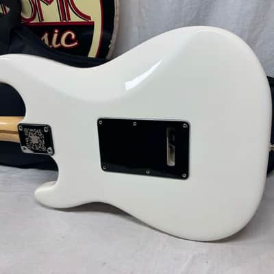 Fender American Performer Stratocaster Guitar with Rexylab Ultimate Strat upgrades/mods + Case 2023 - Arctic White / Rosewood fingerboard image 11