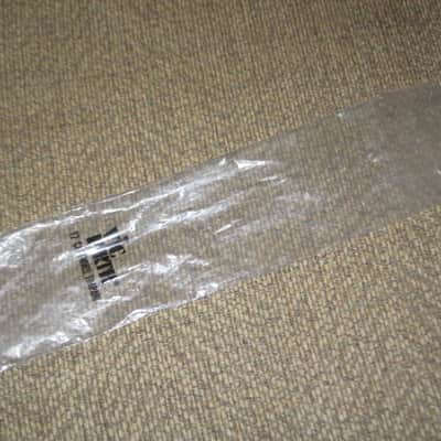 ONE pair new old stock (with packaging) Vic Firth T2 AMERICAN CUSTOM TIMPANI - CARTWHEEL MALLETS (SOFT), Head material / color: Felt / White -- Handle material: Hickory (or maybe Rock Maple) from 2010s (2019) image 21
