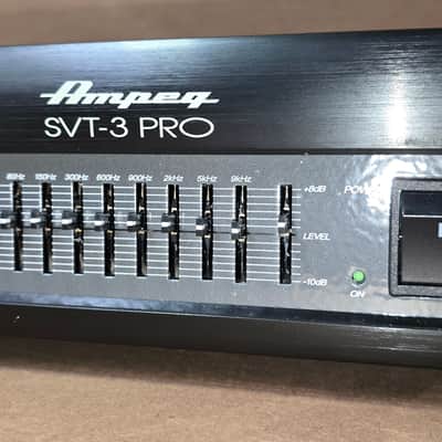 Ampeg SVT-3 PRO 450-Watt Rackmount Bass Amp Head 2007 - Present - Black image 8