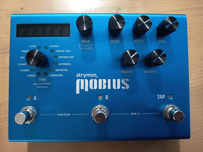 Strymon Mobius