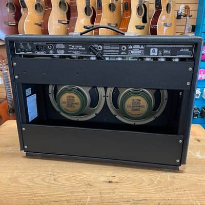 Fender 68 Custom Vibrolux Reverb Reissue Guitar Tube Combo Amp w/Footswitch & G10 Greenbacks image 6