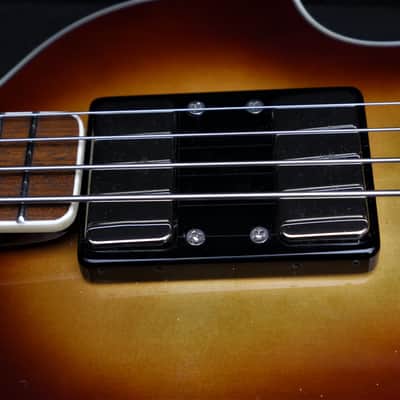 Hofner HCT-500/1-CV Cavern McCartney Revolution Look Custom Beatle Bass Tea Cups, RUGBY BALL TUNER BUTTONS & LaBella 760FHB2 Flats image 3
