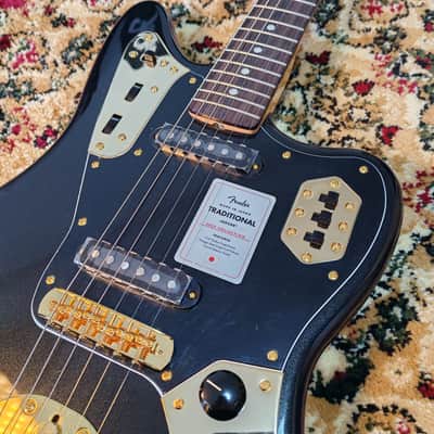 *NEW IN BOX* 2026 Fender Japan Limited Edition Traditional Collection, 60's Jaguar Black Pearl Gold with Matching Headstock, MIJ JD26 image 7