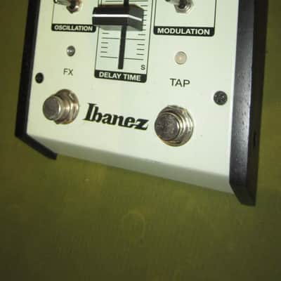 Ibanez ES2 Echo Shifter | Reverb