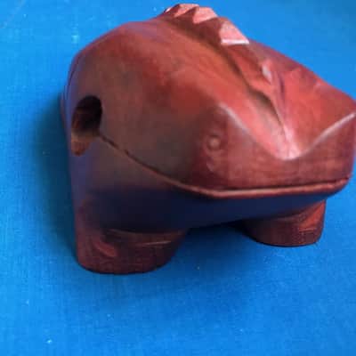 Handmade 4" x 3" Artisan Frog Reco-Reco Handmade in Pau-Brasil Natural Brazilian Wood Red Color image 2