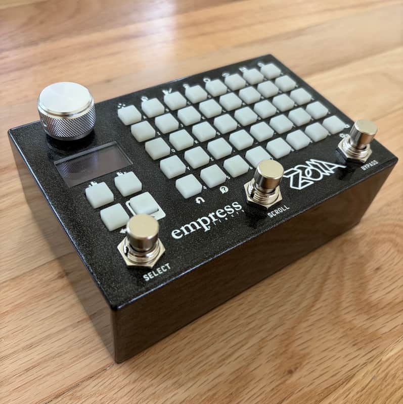 Empress Zoia Compact Grid Controller 2010s - Black image 1
