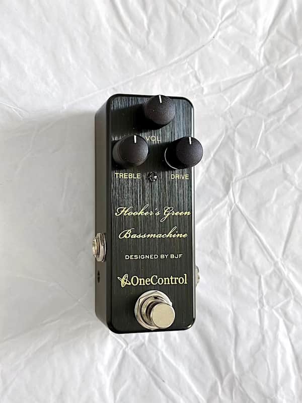 One Control Hooker's Green Bassmachine first edition complete image 1