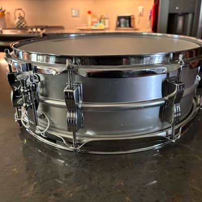 Ludwig  Acrolite 1966 - 5 x 14 snare drum