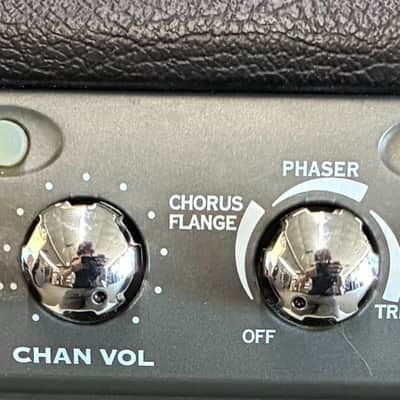 Line 6 Spider III 15 Guitar Amplifier - 15 Watts 1 x 8" speaker - a nice amp image 3