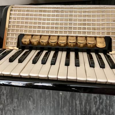 Hohner Accordion Verdi II M - 96 Bass Black image 6