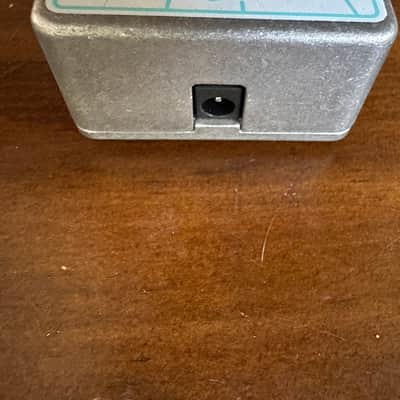 Electro-Harmonix Freeze Nano Sound Retainer Sustain Pedal 2010 - Present - Blue / Gray image 5