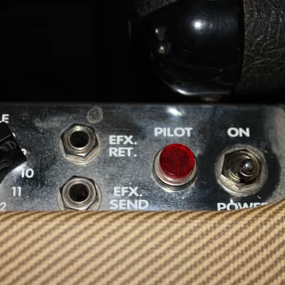 Peavey Classic 30 II/30 Watt 1 X 12" Tube Amp Combo (Tweed) image 7