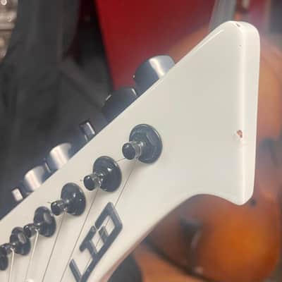 2012 ESP LTD James Hetfield Signature Snakebyte - Snow White (USED) image 14