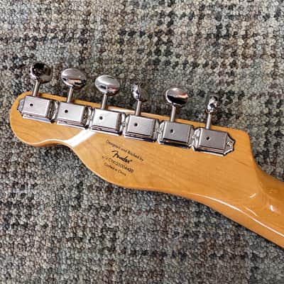 Squier Classic Vibe '60s Telecaster Custom SH Bigsby 2025 in Aztec Gold image 7