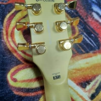 ESP LTD EC-1000T CTM 2022 - Present - Vintage Gold Satin image 14