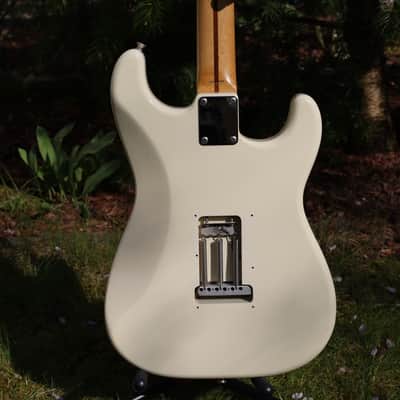Fender Stratocaster White 1993 Left Handed Kurt Cobain Strat Japan Nirvana Guitar + Hotrail image 23