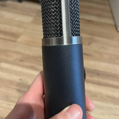 Telefunken TF47 Large Diaphragm Multipattern Tube Condenser Microphone 2019 - Black image 12