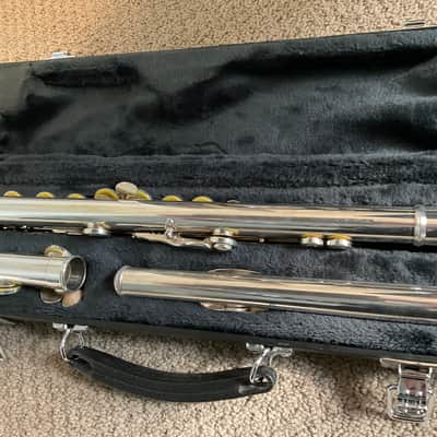 Yamaha Closed Hole Flute All New Pads model 221 image 6