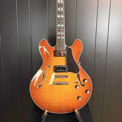 Eastman Guitars T486-GB Thinline Semi-hollowbody Electric Guitar, Goldburst 819 image 2
