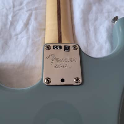 Fender American Professional Stratocaster with Maple Fretboard 2017 Sonic Grey image 5