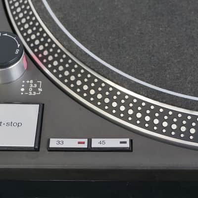 Technics SL-1210 MK3 Professional DJ Turntable Pair - Black - 240V image 4