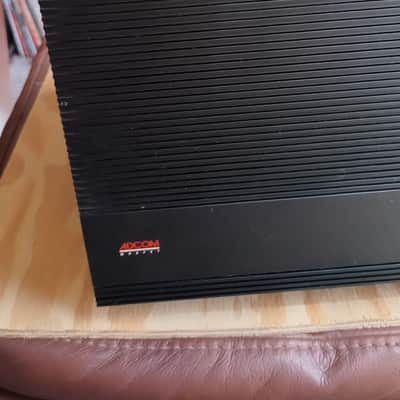 Adcom GFA-5802 Adcom GFA 5802 2 Channels Power Amplifier 300 watts Class A 32 HEXFET XLR image 20