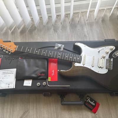 Fender American Ultra II Stratocaster HSS with Ebony Fretboard 2024 - Present - Texas Tea image 1