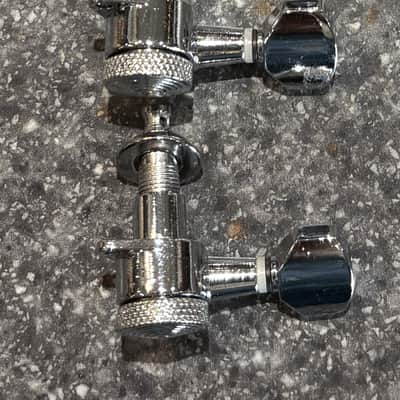 New Old Stock JinHo 6 In Line Locking Tuning Keys Left Handed - Chrome image 2