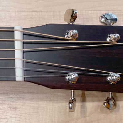 Martin Standard Series Super D-18 Large-Body Dreadnought Acoustic Guitar 2026 - Natural image 11
