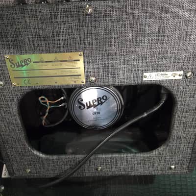 Supro 1610RT Comet 1x10 Combo Amp 2016 - Present - Black Rhino Hide - Local Pickup Only image 3