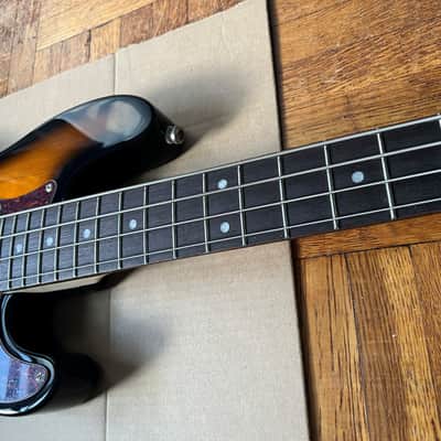 Traveler TB4P TB-4P Bass 2018 - Present - Sunburst image 3