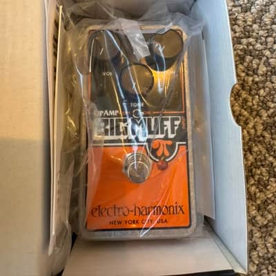 Electro-Harmonix Op Amp Big Muff Pi Reissue 2017 - Present - Black/Orange image 9