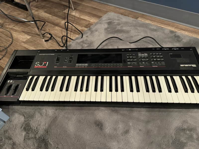 Ensoniq SD-1 Music Production Synthesizer 1990 - Black image 1
