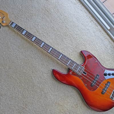 Sire 2nd Generation Marcus Miller V7 Alder 4- string image 3