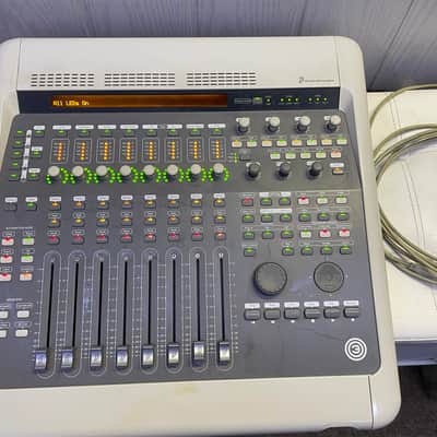Digidesign Digi 003 Console Firewire Audio Interface with Control Surface 2000s - Grey image 2