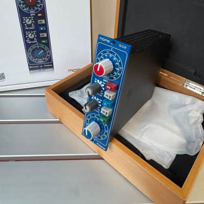 Midas 502 500 Series Preamplifier Module 2010s - Blue image 2