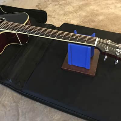 SGW-200 Guitar maintenance workstation with neck rest base image 4