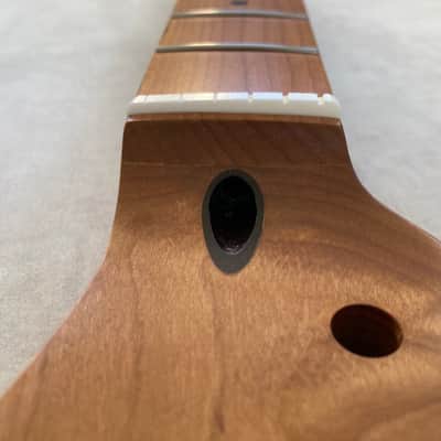 Roasted Maple Telecaster neck - Nitro Satin - SS Frets - Bone nut image 8