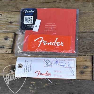 Mint Fender Vintera III Mid 60s Telecaster - Vintage Blonde with Gigbag image 15
