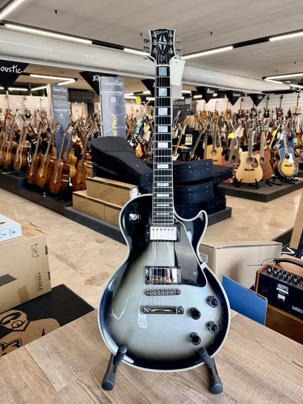 Gibson Les Paul Custom image 1