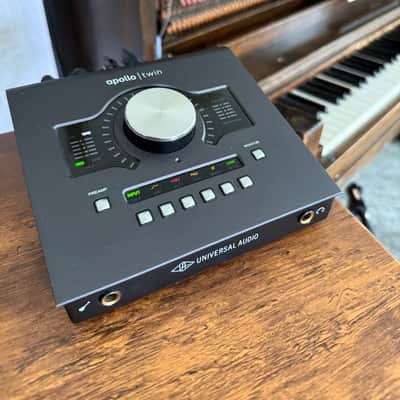 Universal Audio Apollo Twin QUAD MKII Thunderbolt Audio Interface