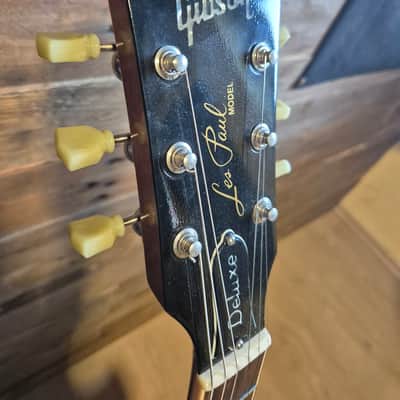 Gibson Les Paul Deluxe 2011 - 2012 - Goldtop image 15