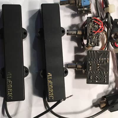 Alembic Fender Jazz Bass Pickups With Preamp na Na image 4